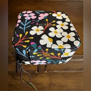 Kate Spade Black Floral Jewelry Organizer NWT 4”x4”